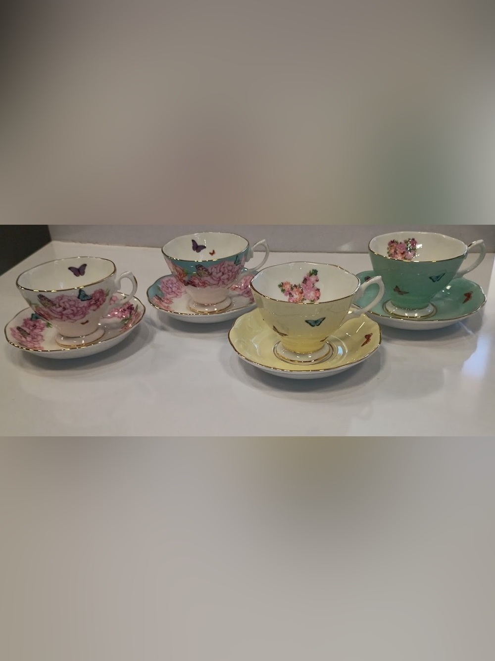 Royal Albert Miranda Kerr Friendship Teacups and Saucer, Set of 4, NEW
